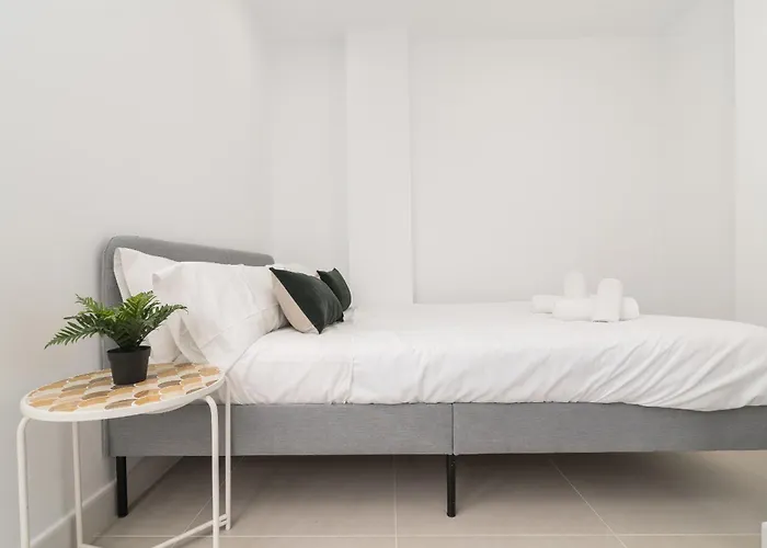 Suite Homes Hesperides 914