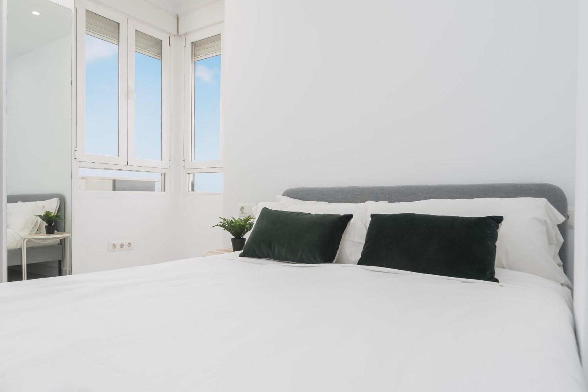 Homes Hesperides 914 Apartament